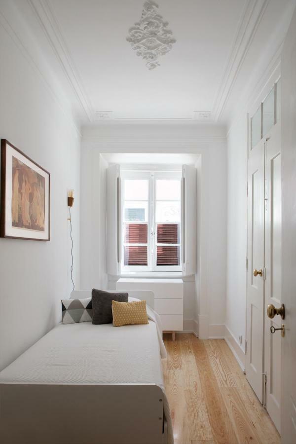 Lisboa Renovated Charming Apartment With Terrace In Lapa المظهر الخارجي الصورة